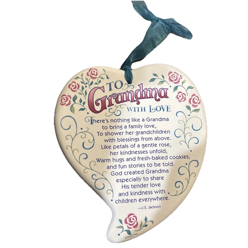 GRANDMA'S HEART PLAQUE LOVING SENTIMENT FOR GRANDMOTHER CERAMIC HANGING HEART